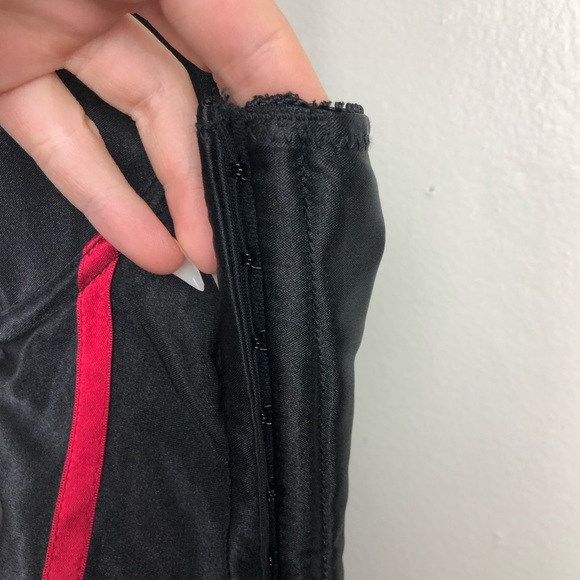 Fredericks Of Hollywood Black and Red Corset Top - Picture 4 of 7